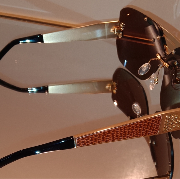 David Ford "Eve" snakeskin collection sunglasses - Picture 2 of 5